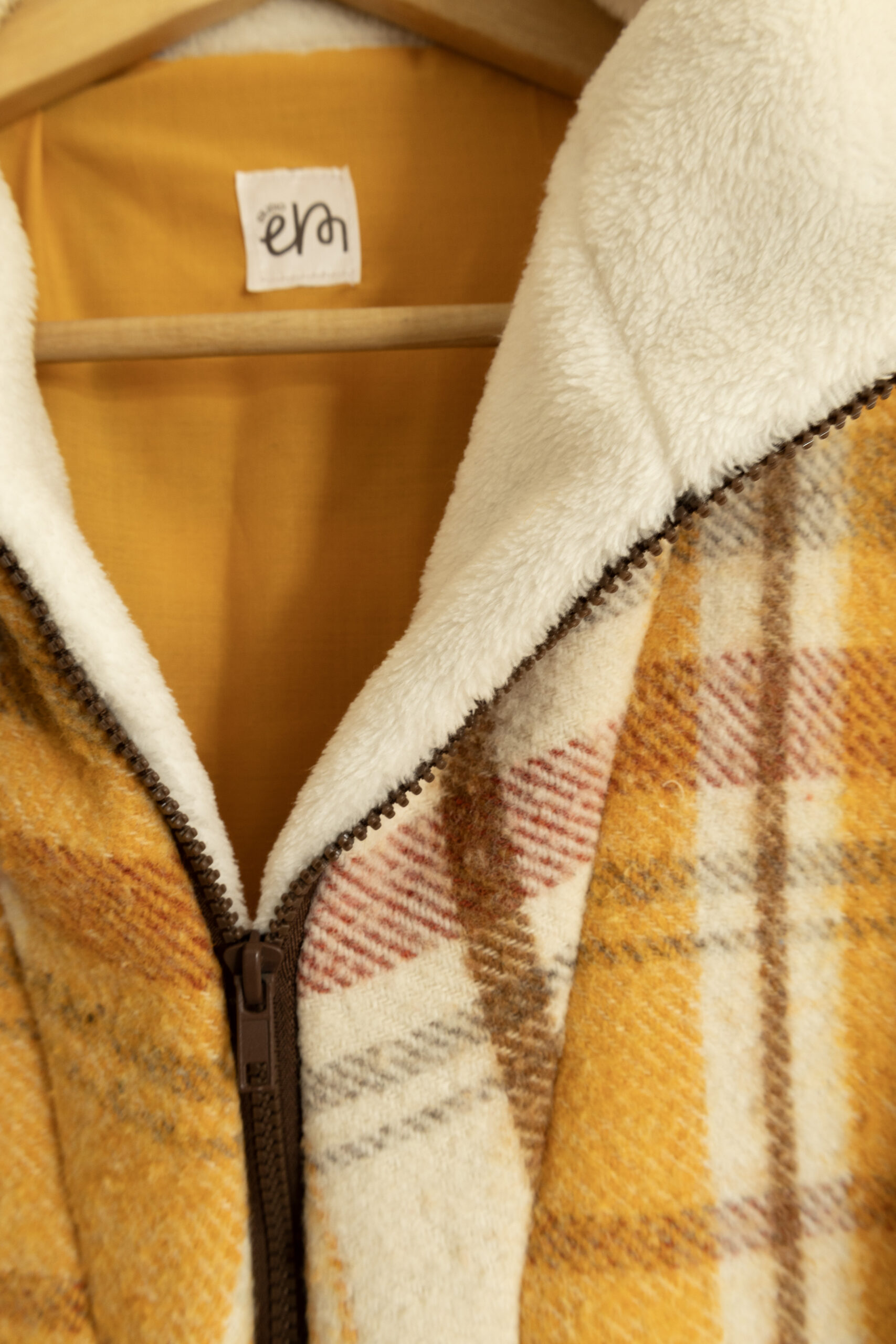 Veste à carreaux jaune - taille S – Image 3